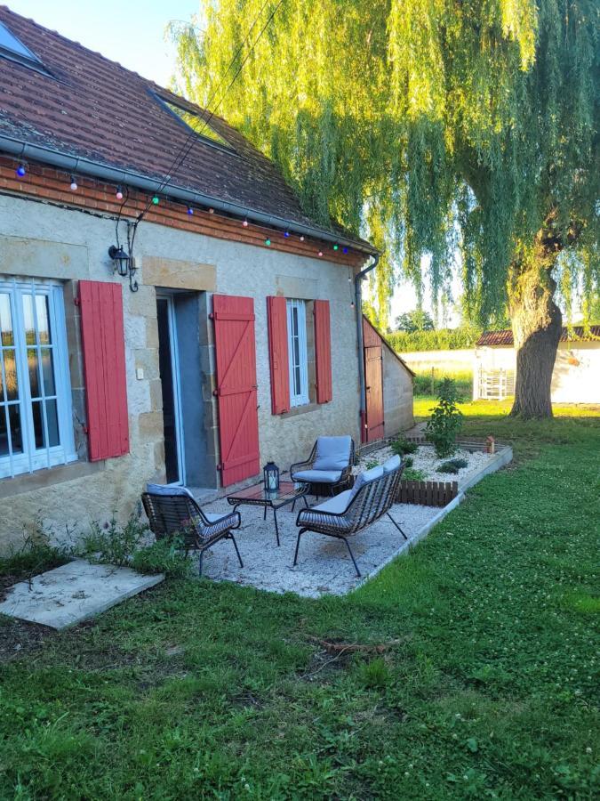 Maison Bourbonnaise Idealement Placee Proche Du Centre Ville De Moulins Neuvy  Exterior foto